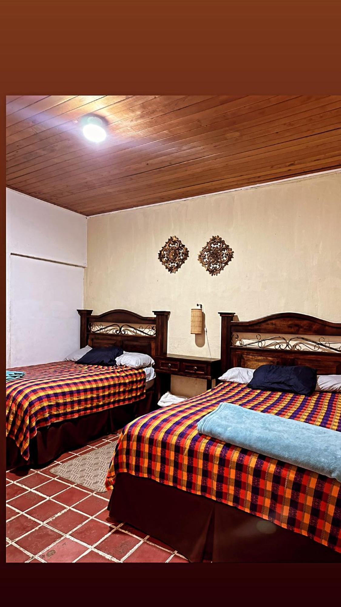 El Extranjero Hostal Antigua Eksteriør bilde