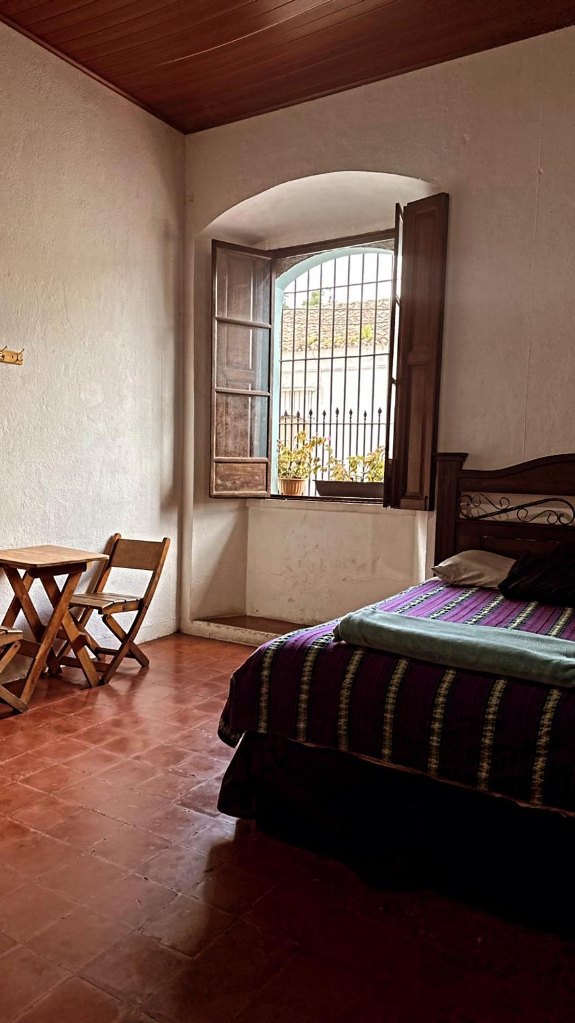 El Extranjero Hostal Antigua Eksteriør bilde