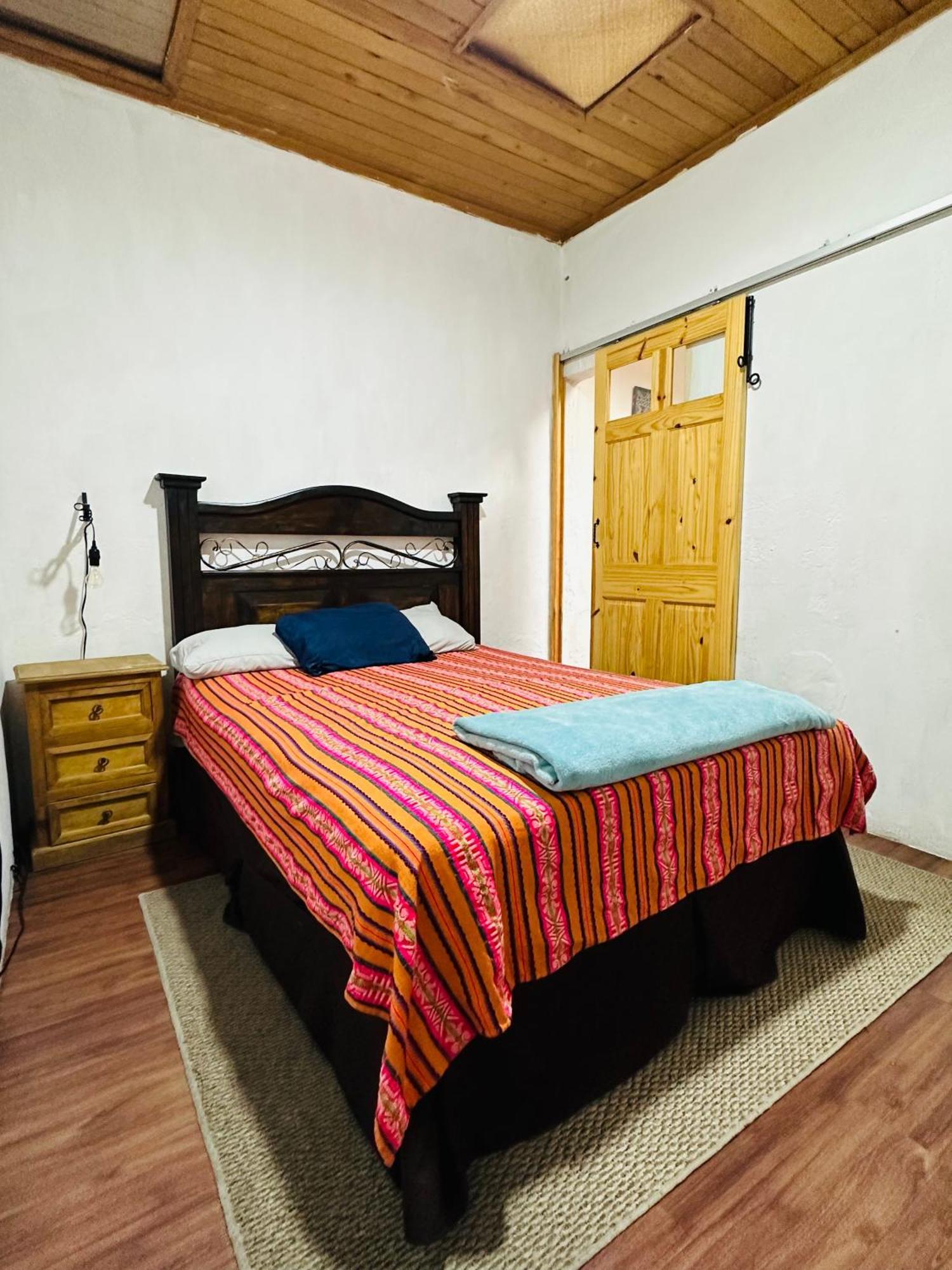 El Extranjero Hostal Antigua Eksteriør bilde